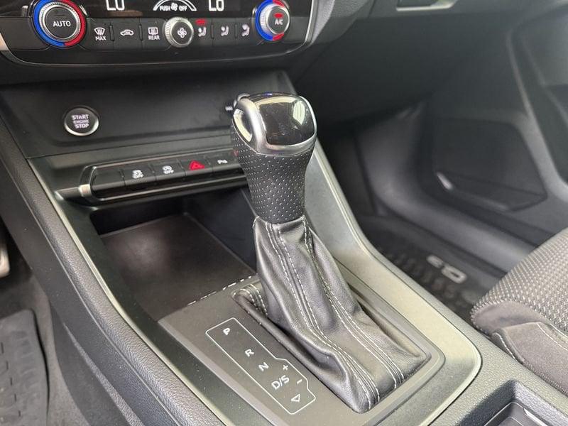 Audi Q3 Q3 35 TDI S tronic S line edition TUA DA 299,00 AL MESE