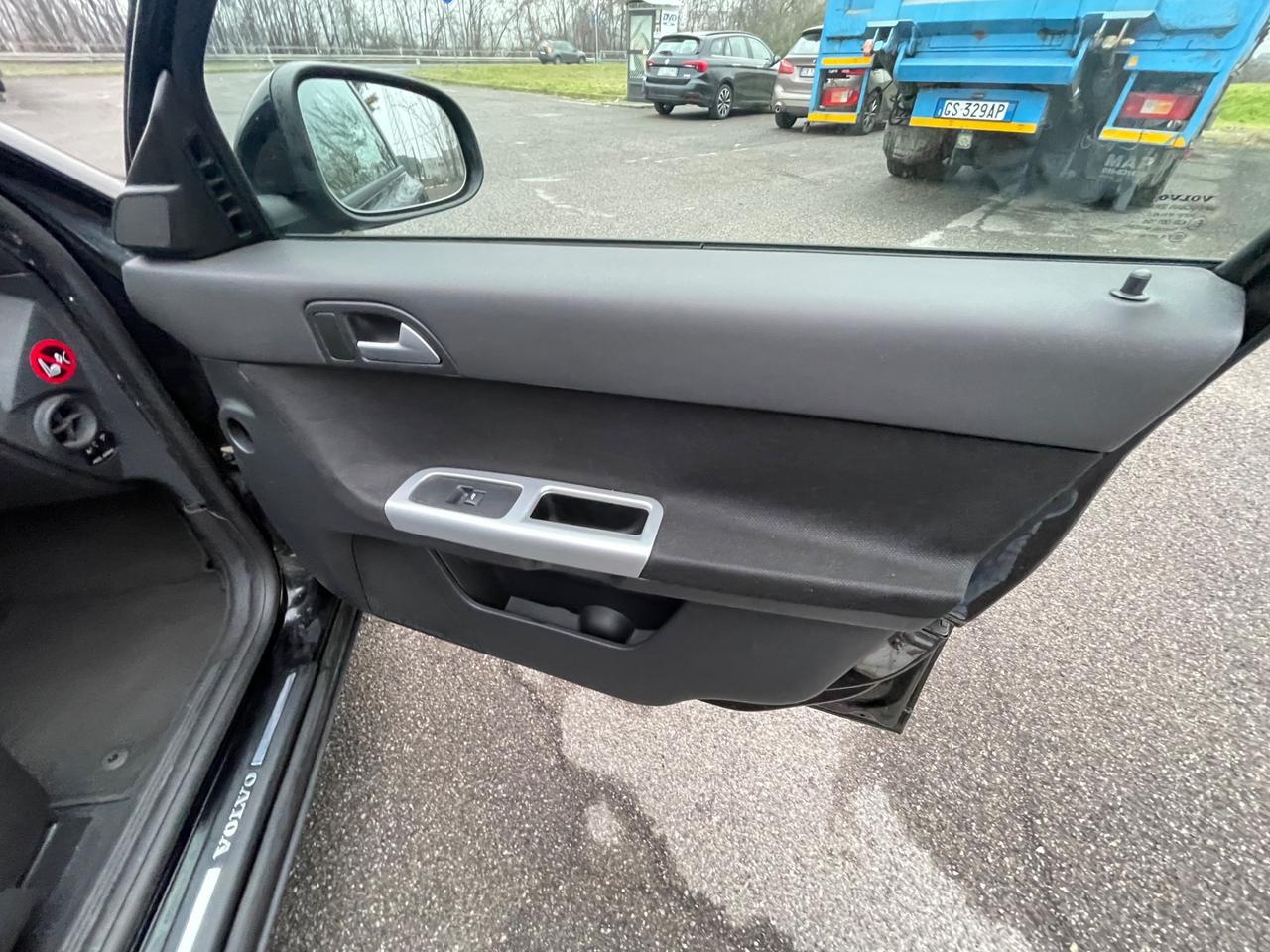 Volvo V50 1.6 D DRIVe cat R-Design