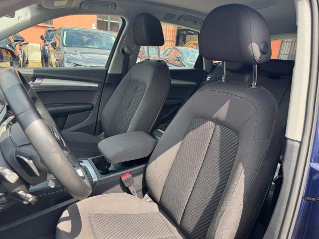 AUDI Q5 35 TDI S tronic Business