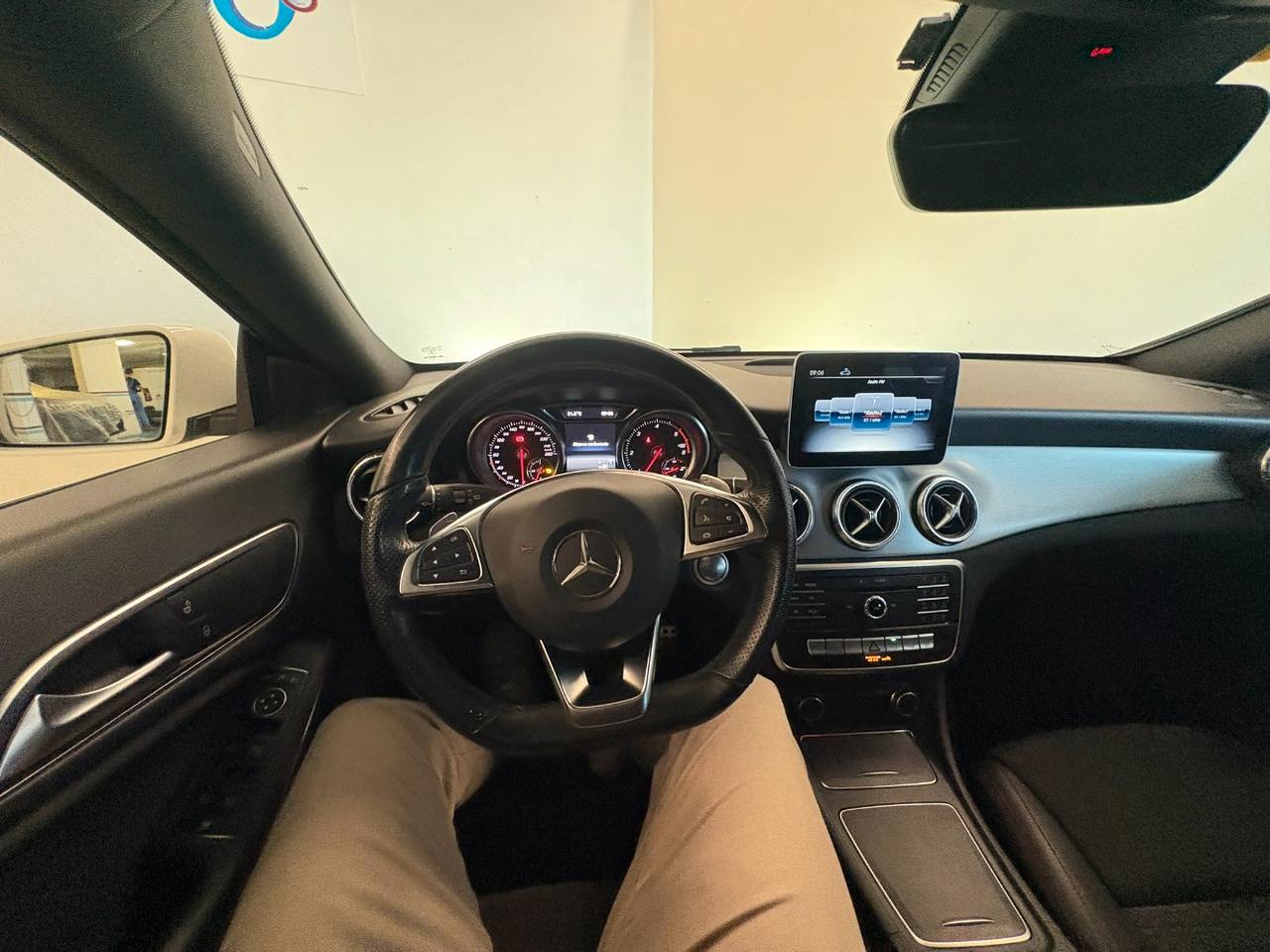 Mercedes-Benz CLA 200 d Shooting Brake Premium S.W.