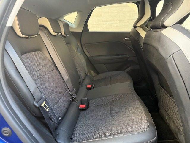 RENAULT Captur Plug-in Hybrid E-Tech 160 CV Intens