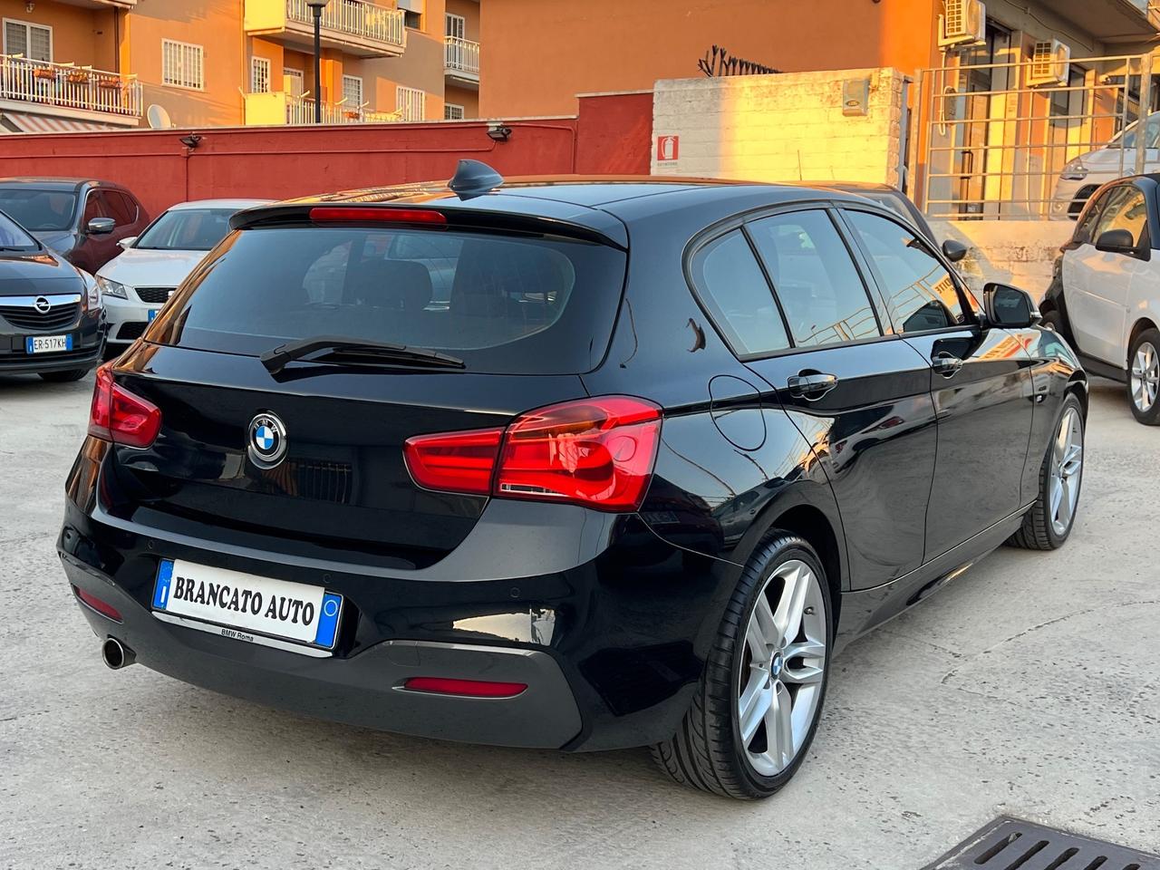 Bmw 116 116d 5p. Msport