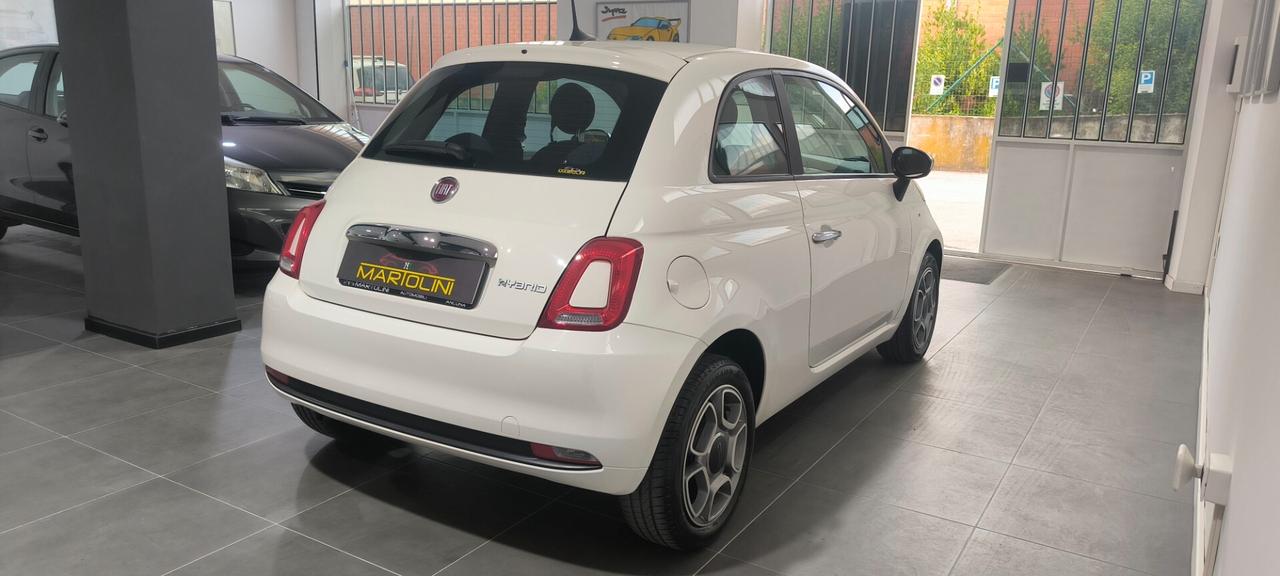Fiat 500 1.0 Hybrid Cult pari al nuovo