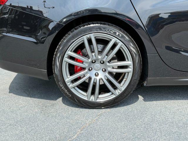 MASERATI Ghibli V6
