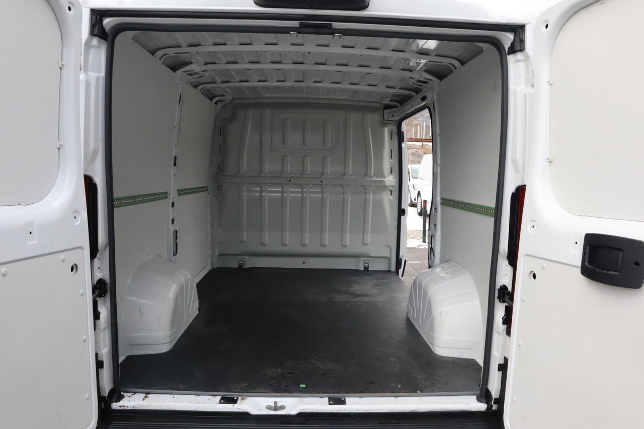 Movano 2.2 CDTI L1 H1 Passo Corto Navi - 18650 + IVA