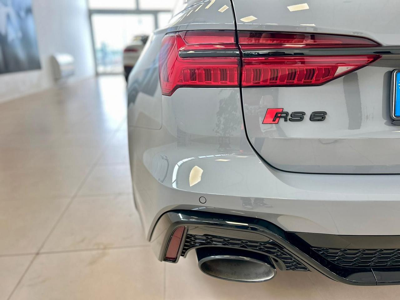 Audi RS6 RS 6 Avant UFFICIALE ITALIANA