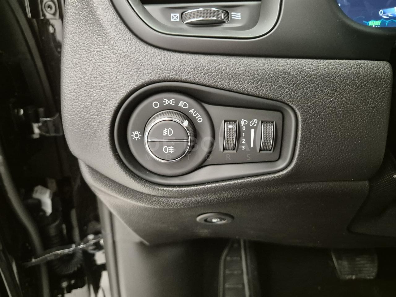 Jeep Renegade 1.3 t4 phev north star 4xe at6