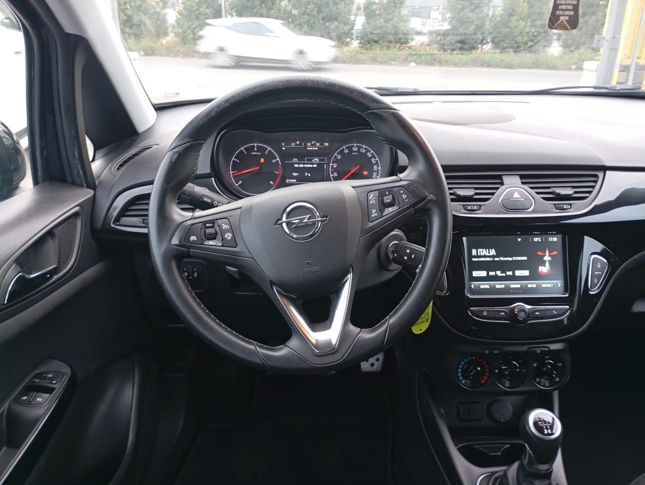 Opel Corsa 1.2 5 porte b-Color