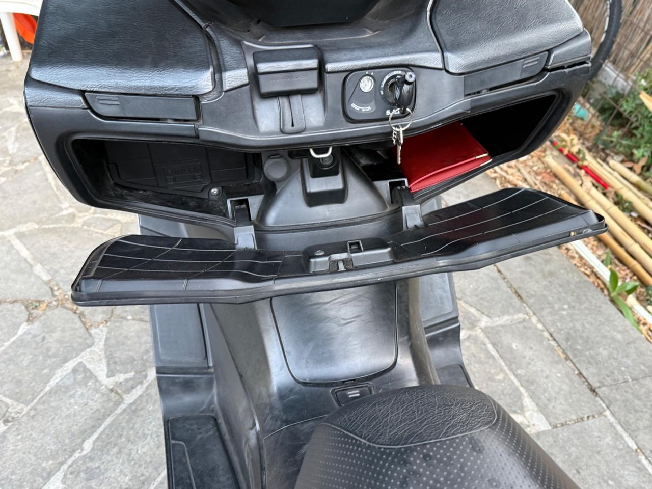 Suzuki Burgman 400 Manopole riscaldate