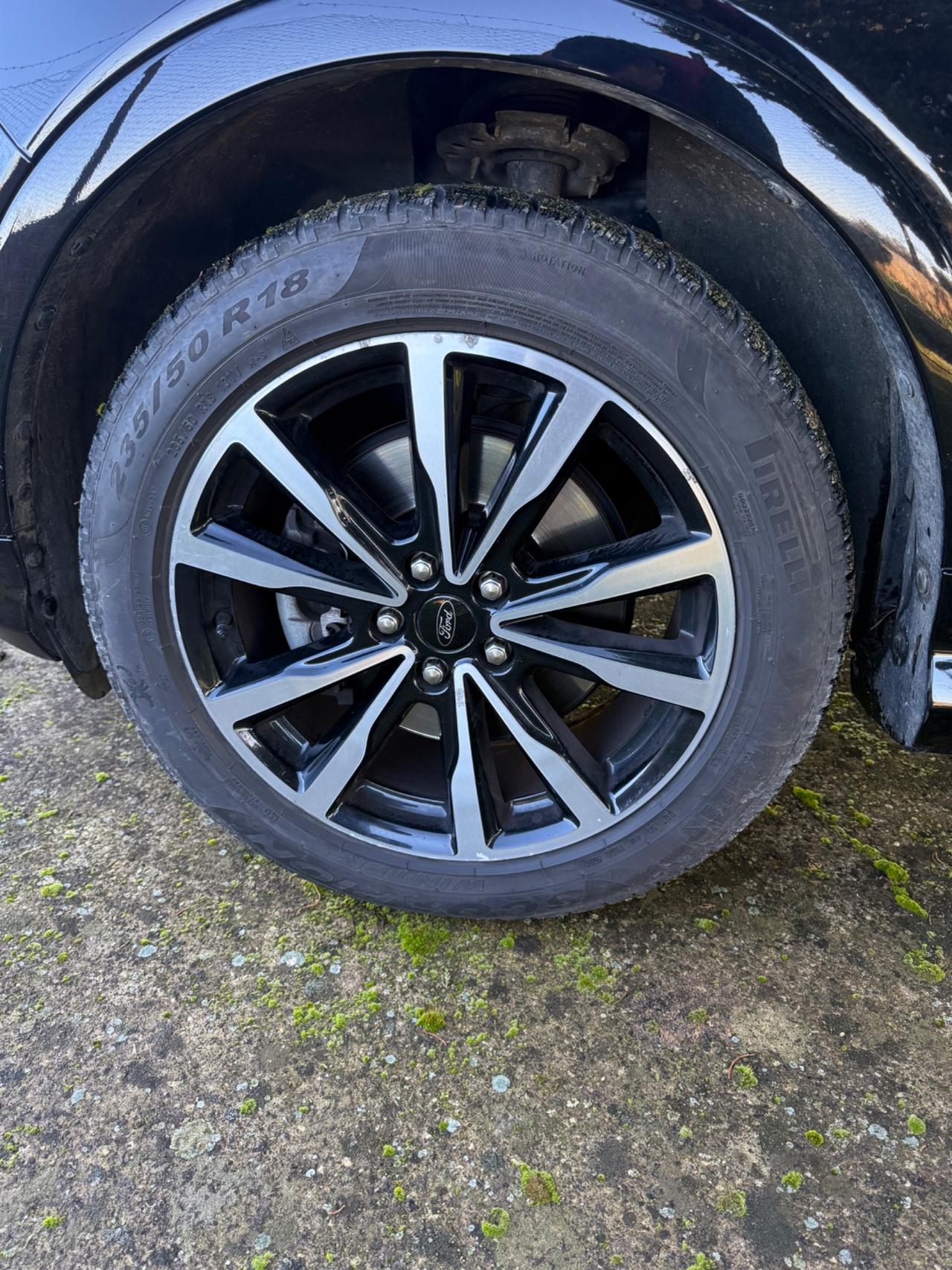 Ford Kuga 1.5 TDCI 120 CV S&S 2WD ST-Line