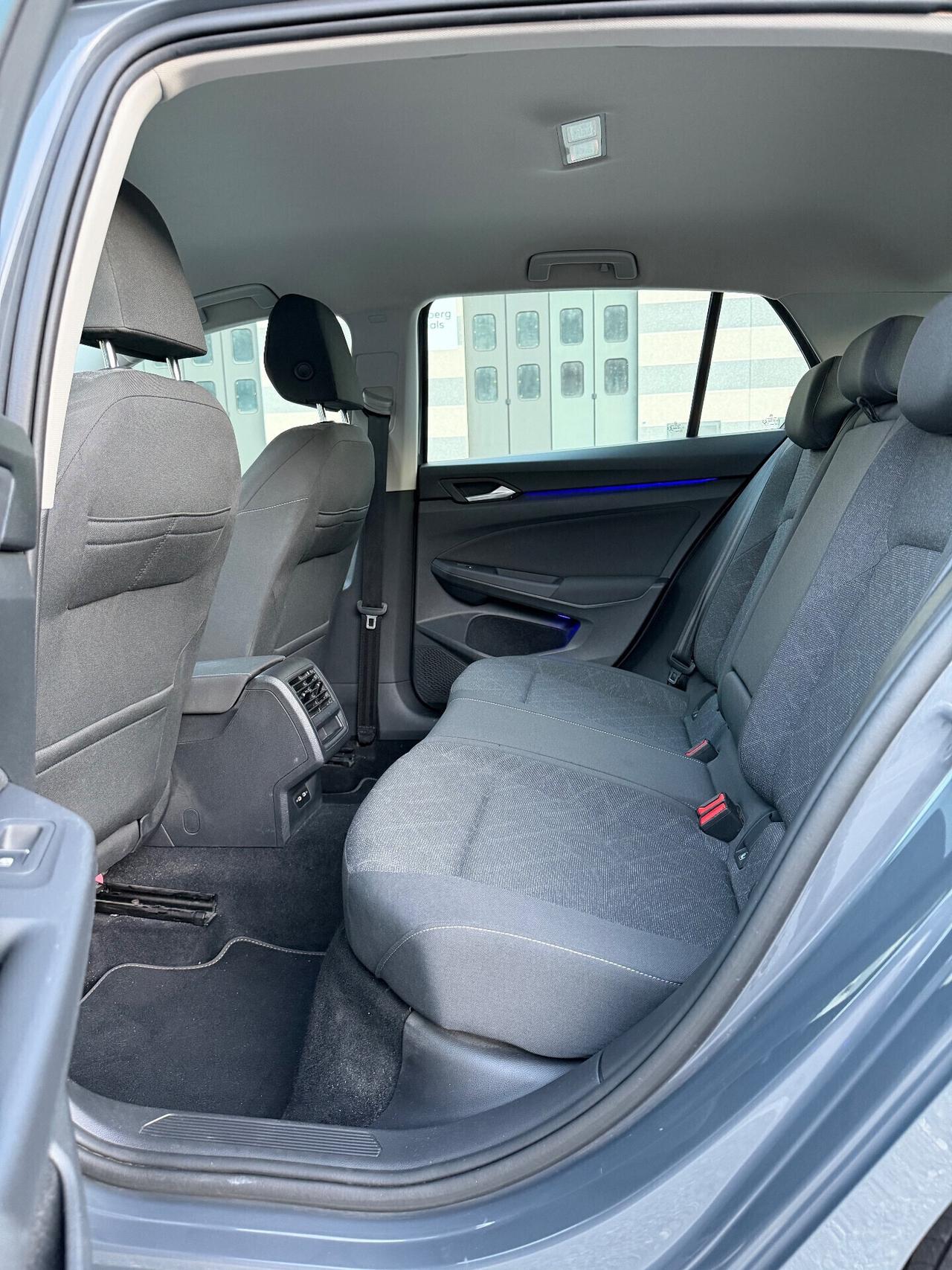 Volkswagen Golf 2.0 TDI 115 CV - CAMBIO MANUALE- NEOPATENTATI