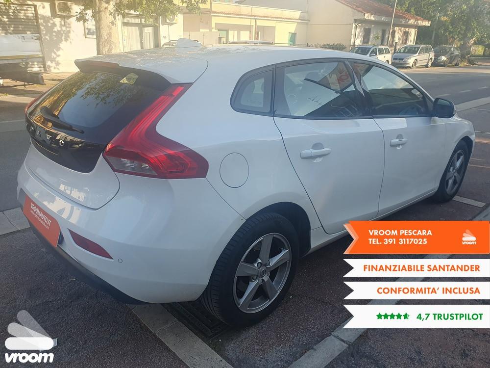 VOLVO V40 D2 Kinetic