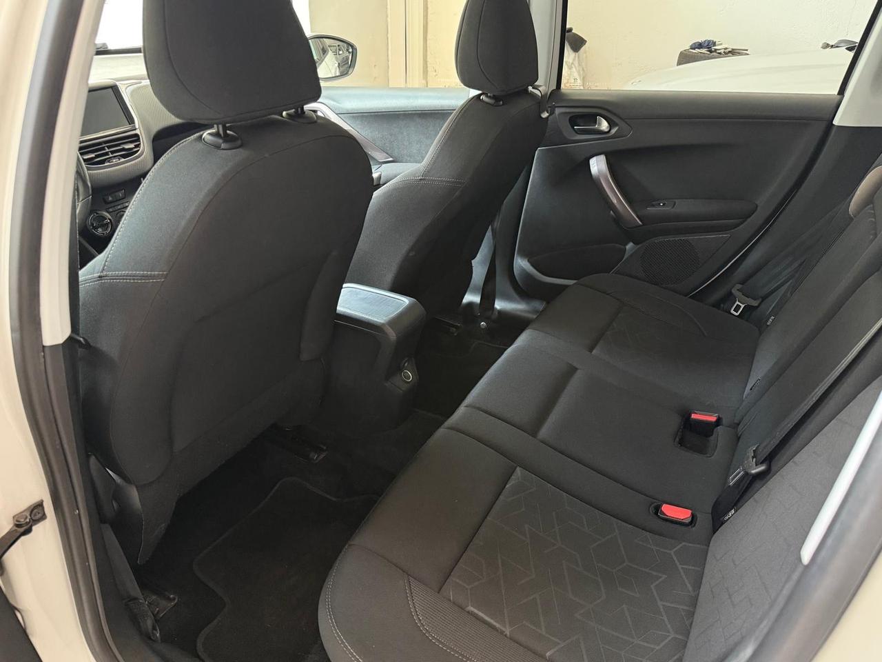 Peugeot 2008 Allure 1.2 benzina SOLO 50.000km