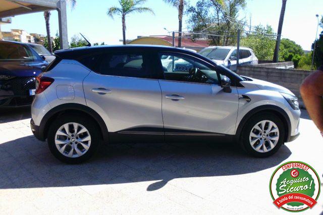RENAULT Captur Full Hybrid E-Tech 145 CV Initiale Paris