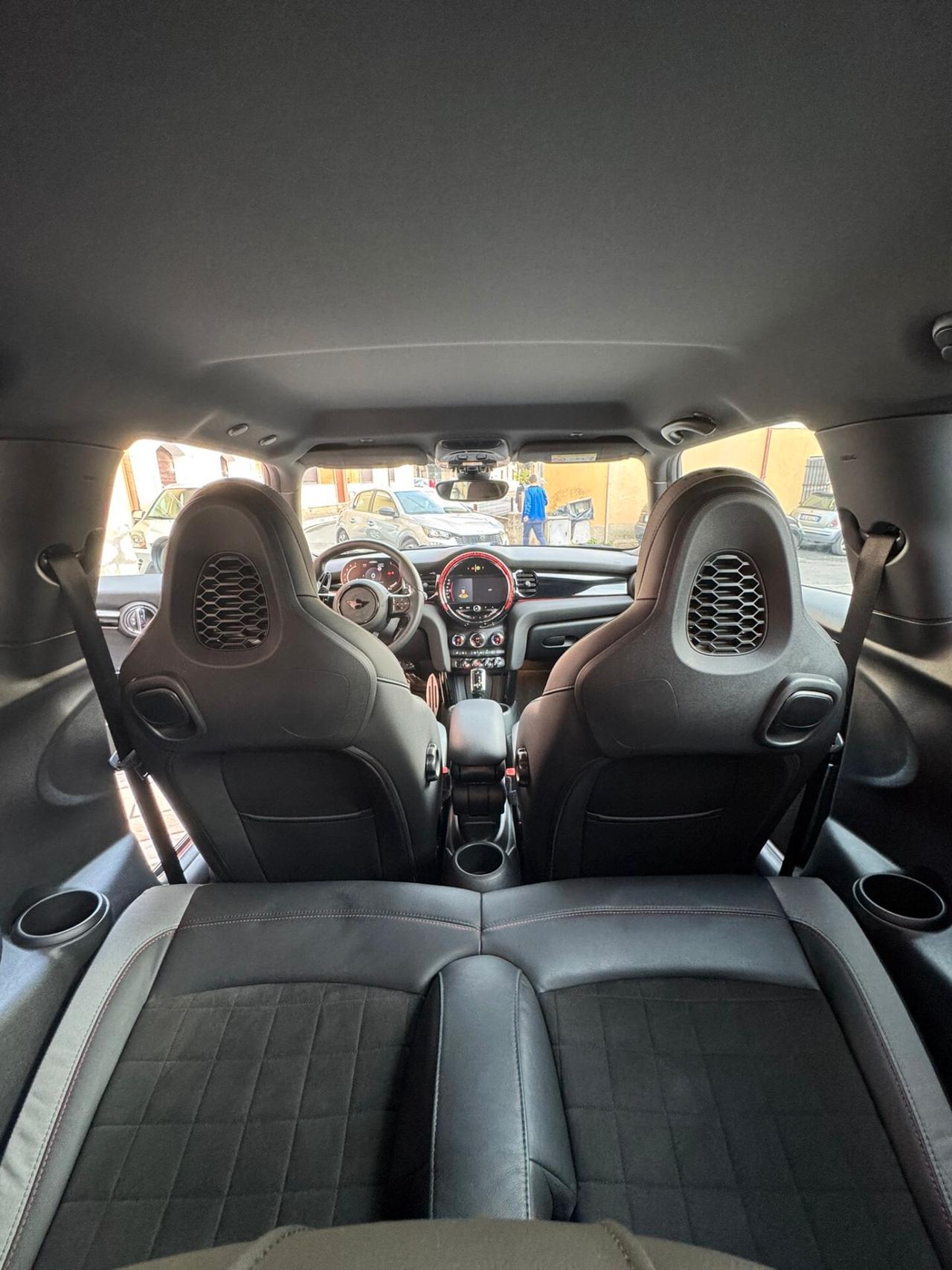 Mini 2.0 John Cooper Works Pat Moss Edition auto, UNIPRO, SERVICE MINI, UNICA