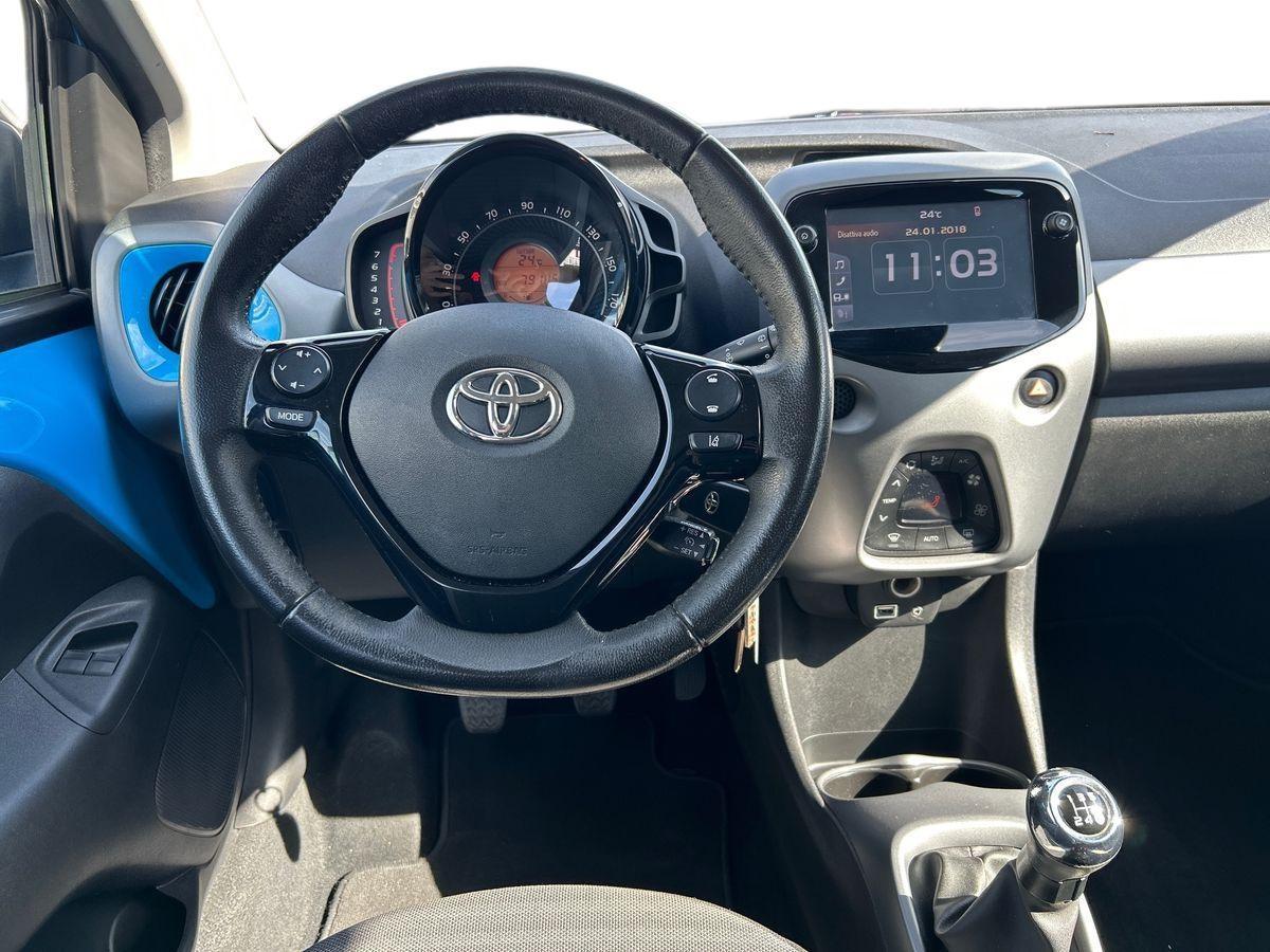 TOYOTA Aygo 2ª serie - Aygo 1.0 VVT-i 72 CV 5 porte x-cool