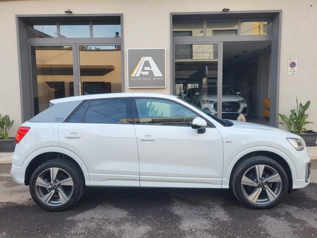 Audi Q2 1600 Tdi S-Line Edition+Fari Led+Audi Connect...