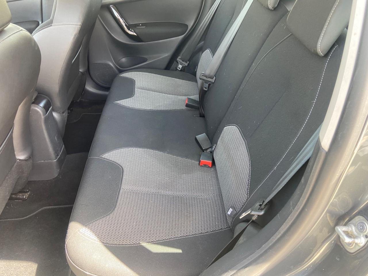 Citroen C3 1.4 HDi 70 Exclusive 2015