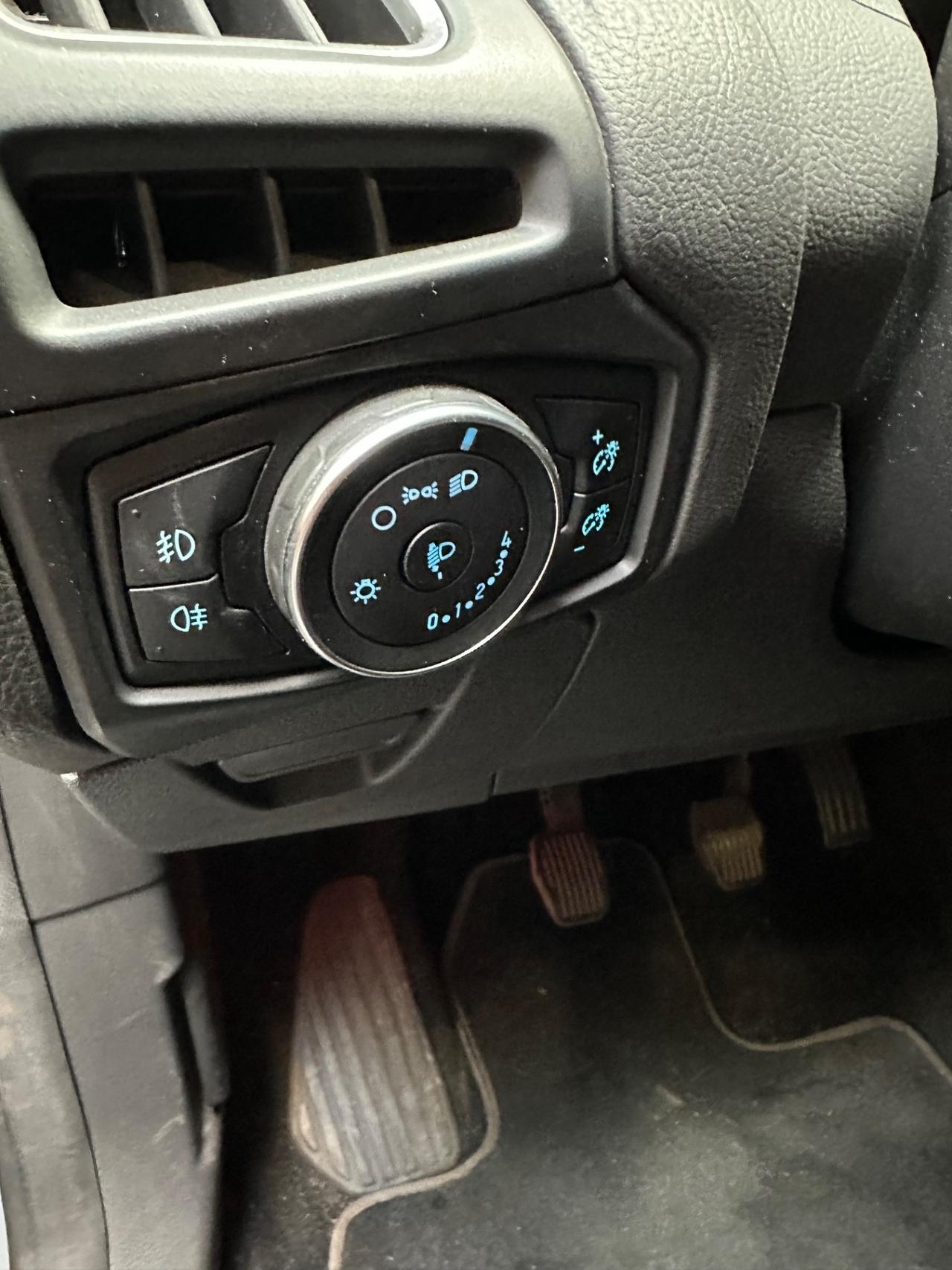 Ford Focus 1.0 EcoBoost 125 CV Start&Stop SW Titanium