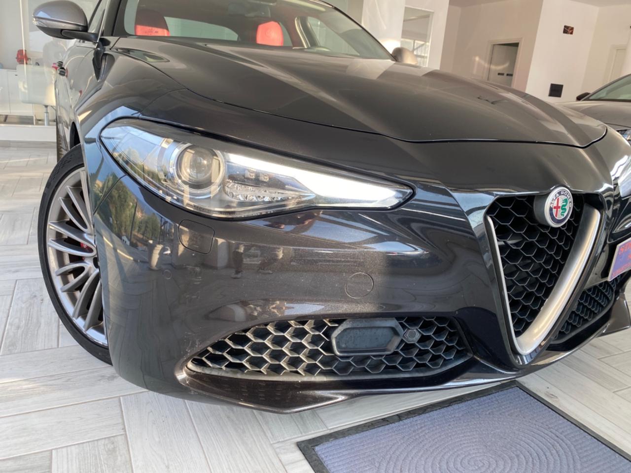 Alfa Romeo Giulia 2.2TurboD 180CV SPORT F1/CARTIER2017