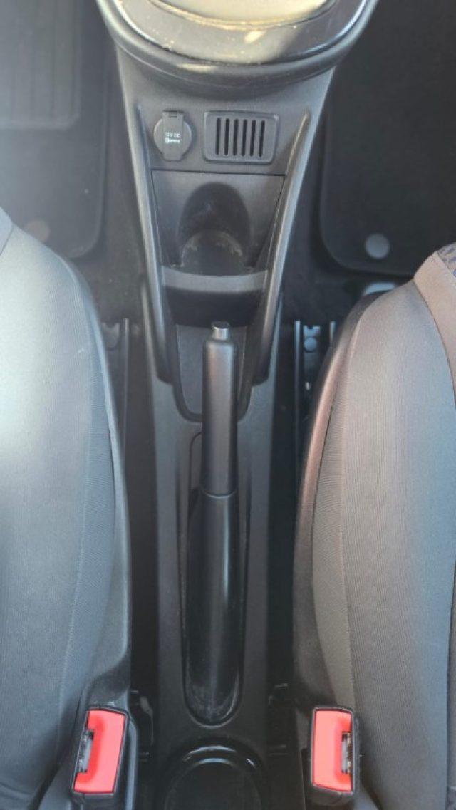 LANCIA Ypsilon 1.0 FireFly 5 porte S&S Hybrid Silver