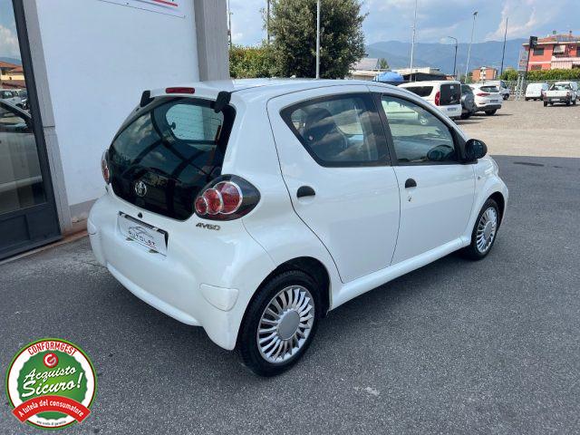 TOYOTA Aygo 1.0 12V VVT-i 5 porte Now Connect
