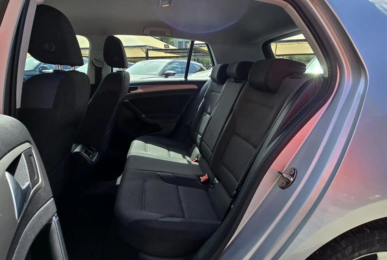 Volkswagen Golf 5p 1.6 tdi (btdi) Highline 110cv