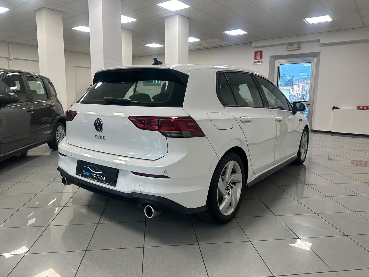 Volkswagen Golf GTI 2.0 TSI