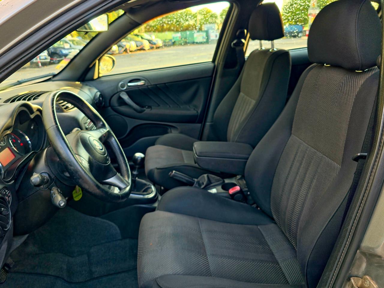 Alfa Romeo 147 1.9 JTD (120) 5 porte Moving 2009-E4 Manuale NEO