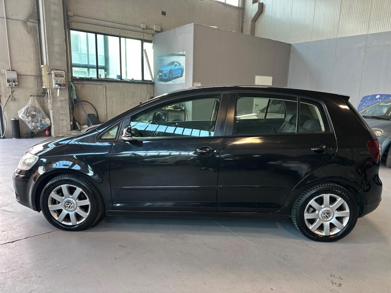 Volkswagen Golf Plus Golf 1.6 16V FSI 5p. Sportline