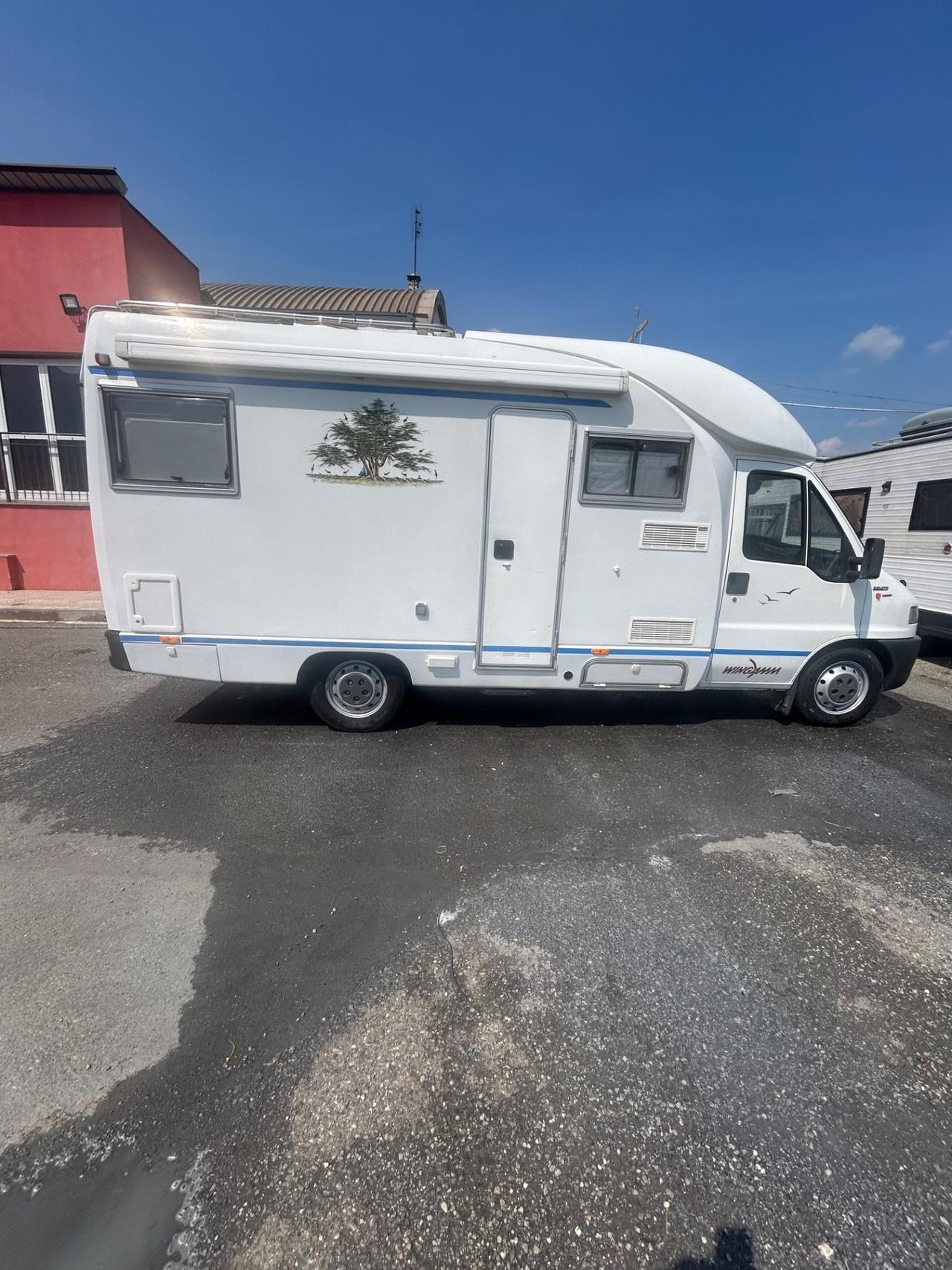 827 Wingamm semi integrale del 1998 in saldo