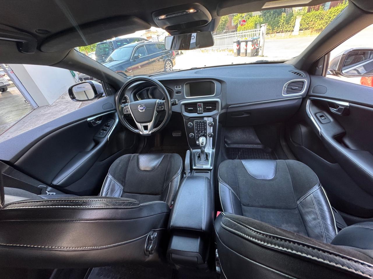 Volvo V40 D3 Geartronic R-design