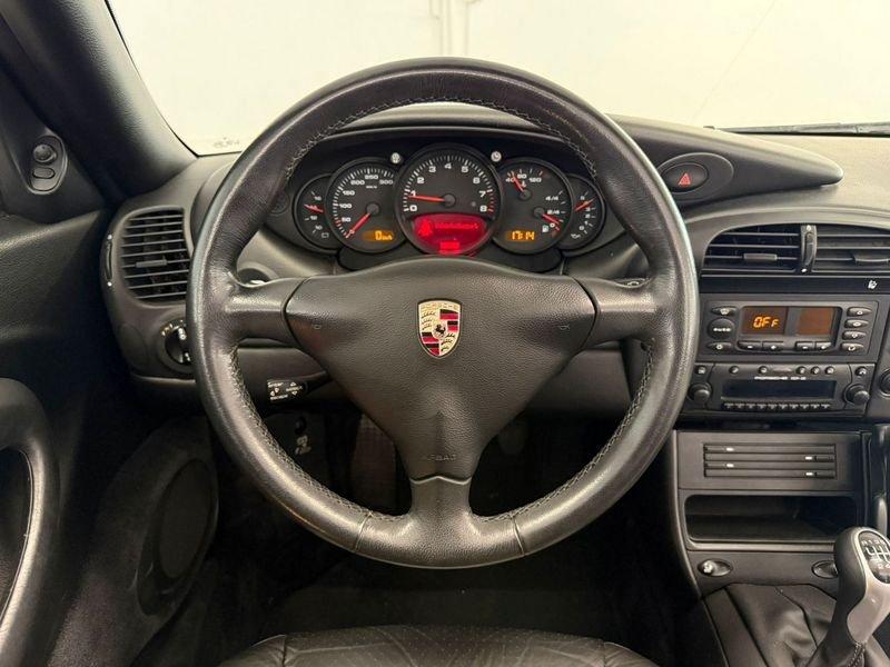 Porsche 911 911 Cabrio 3.6 Carrera 4 320cv