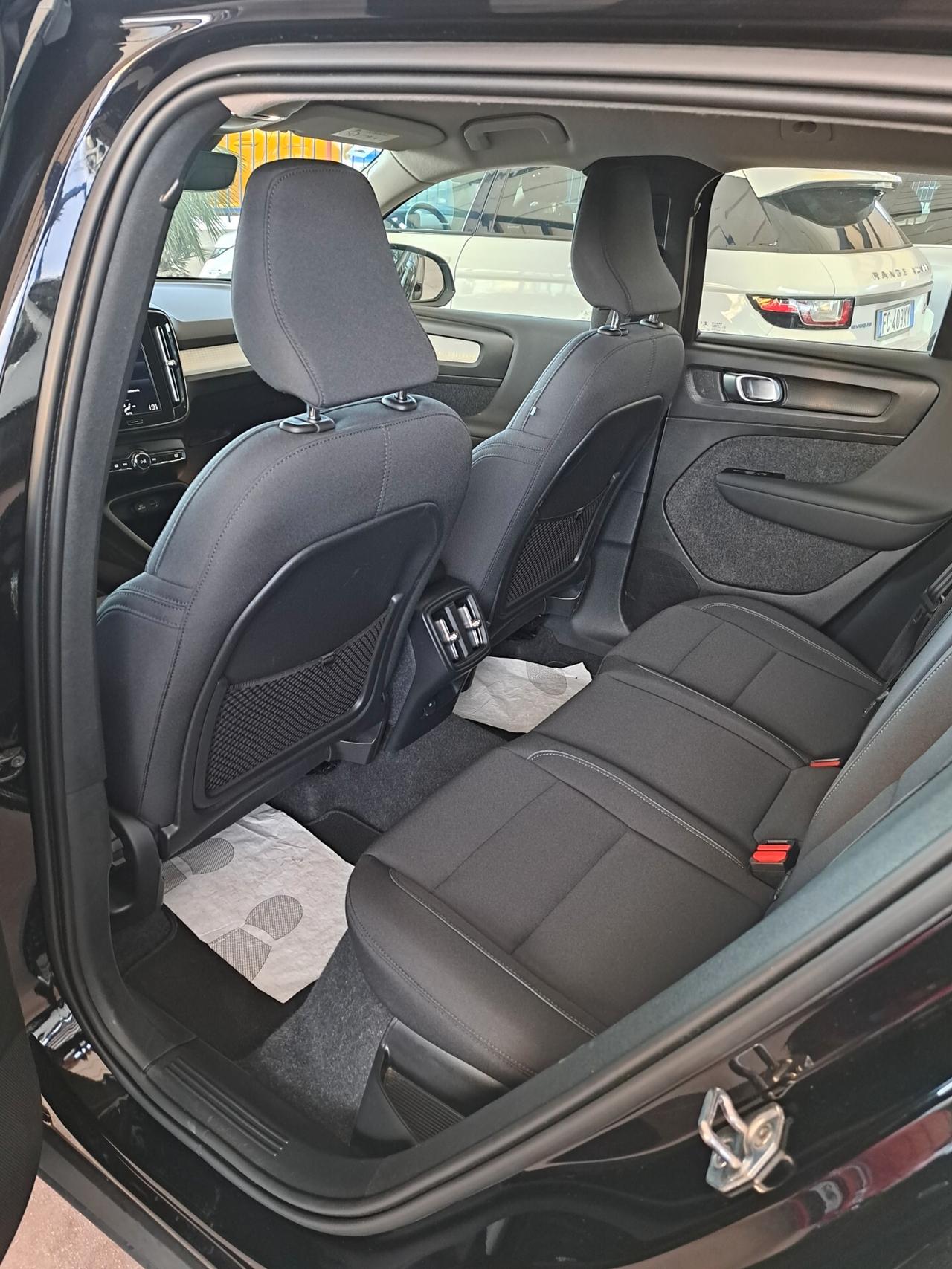 Volvo XC40 T3 Momentum Pro AUTOM.