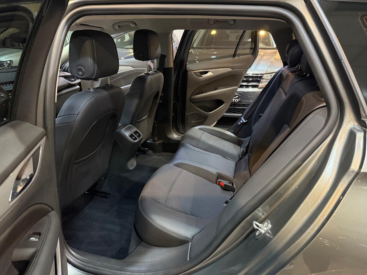 Opel Insignia Sports Tourer 2.0 cdti Business AUTOMATICA