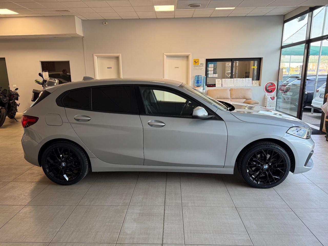 Bmw 116 d 5p Automatico Business Advantage