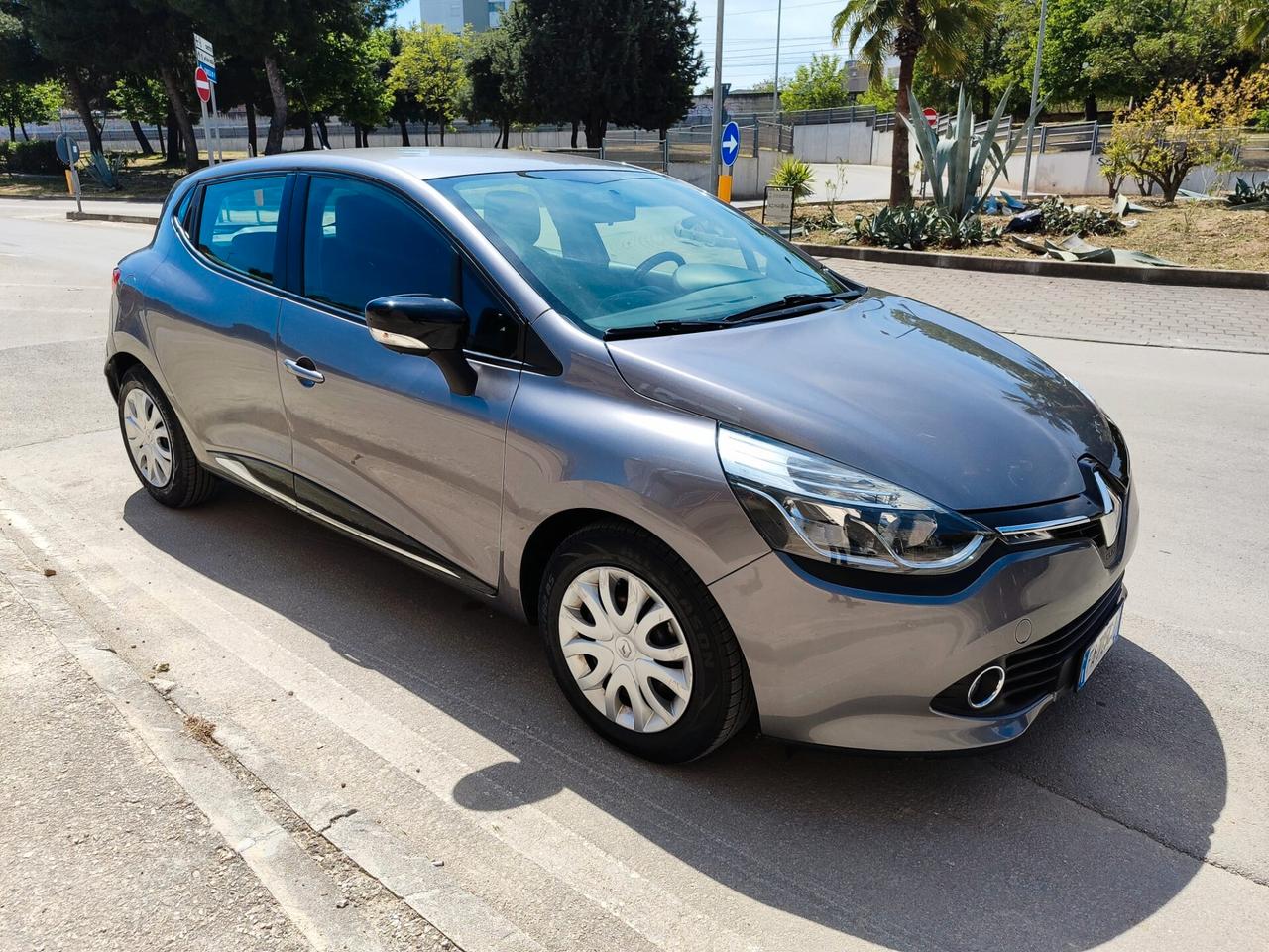 Renault Clio 1.5 dCi 8V 75CV!!!