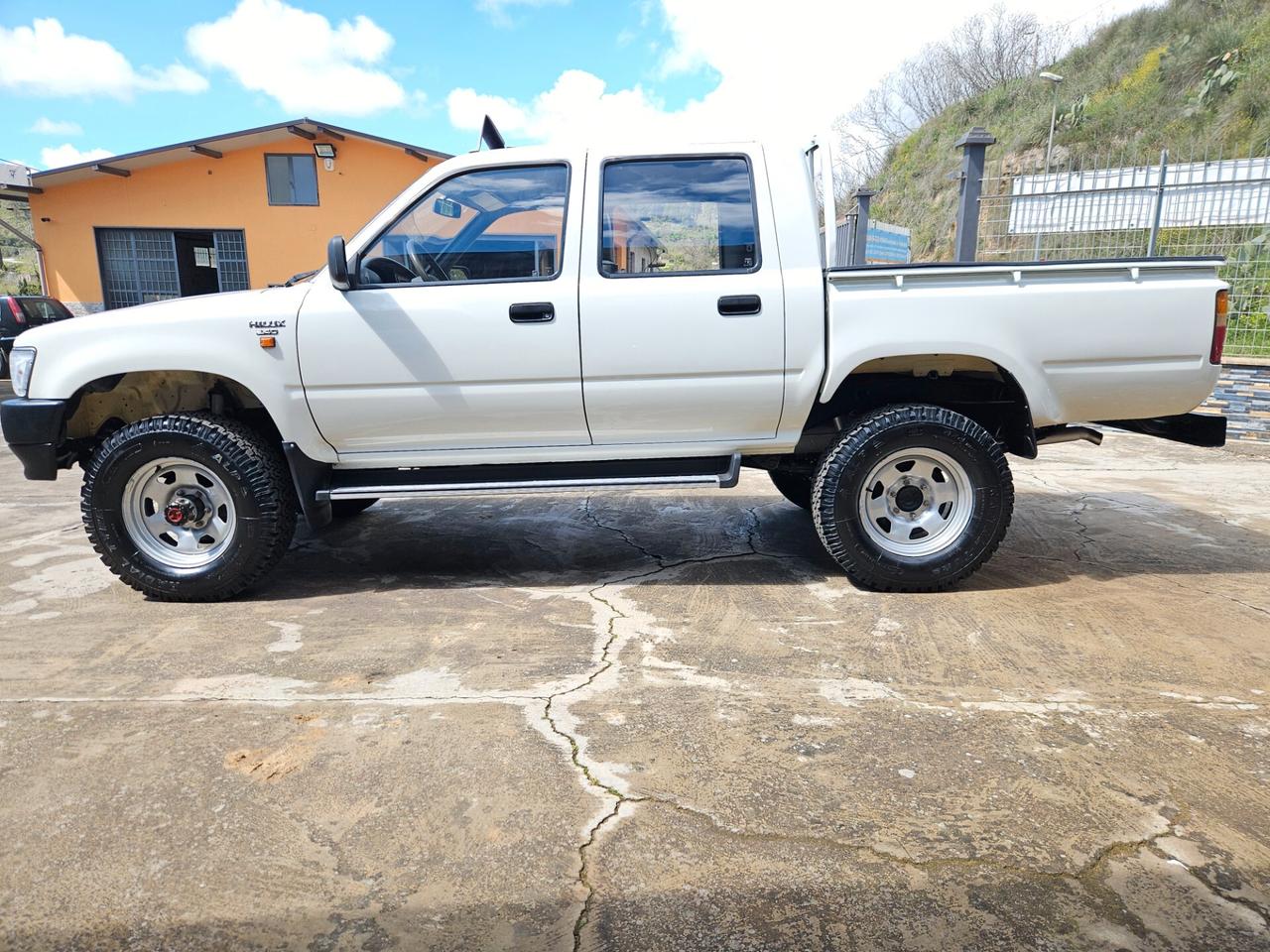 Toyota Hilux 2.4 diesel 4 porte LN 105 Pick-up
