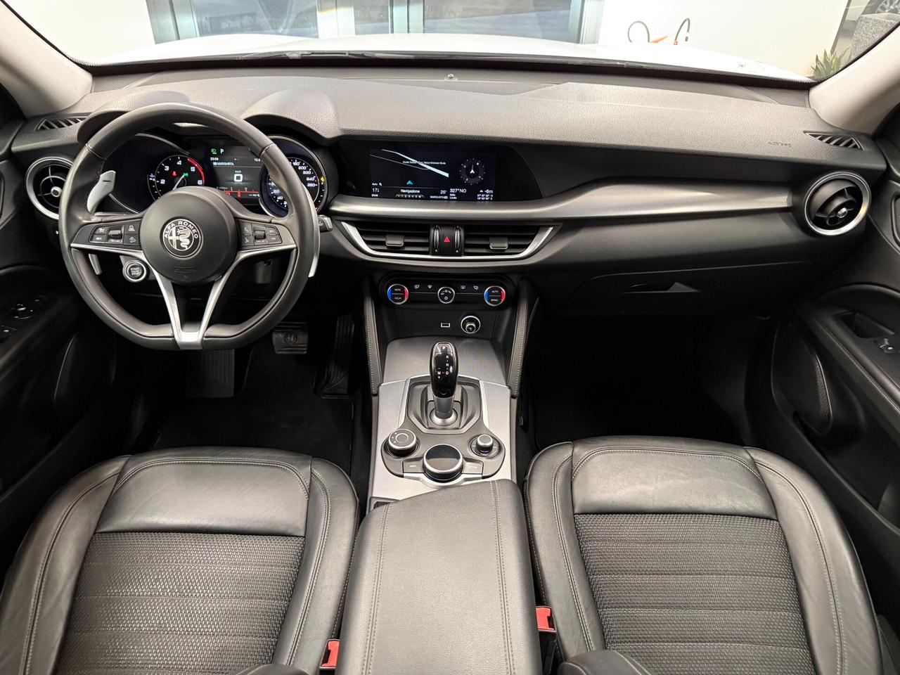 Alfa Romeo Stelvio 2.2 Turbodiesel 210 CV AT8 Q4 Super