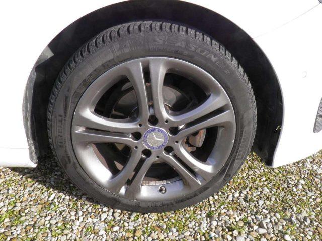 MERCEDES-BENZ B 180 d Automatic Business