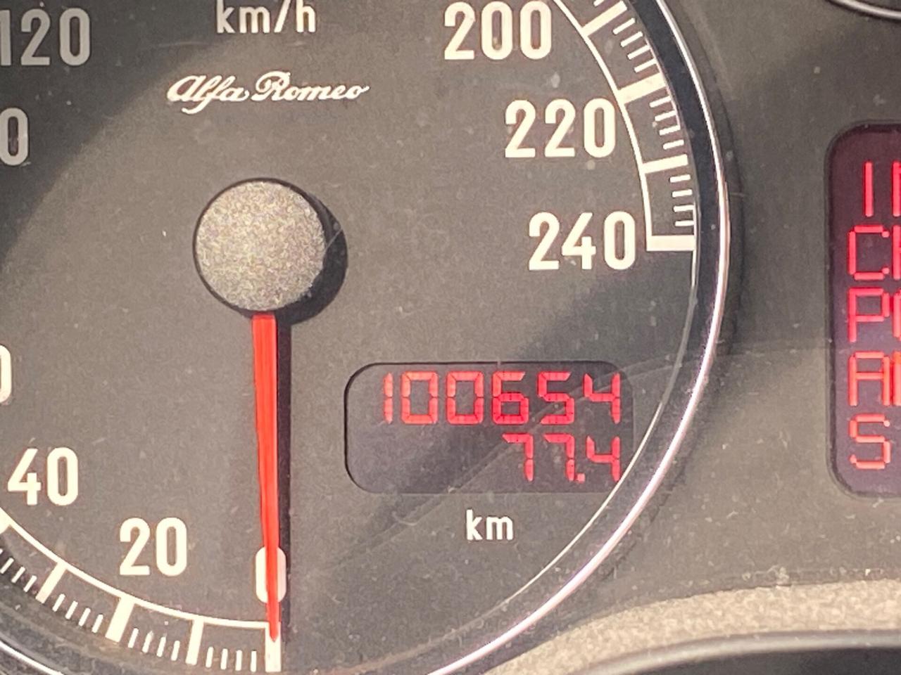 Alfa Romeo 147 1.6 BENZINA 5 porte SOLO 100 mila km