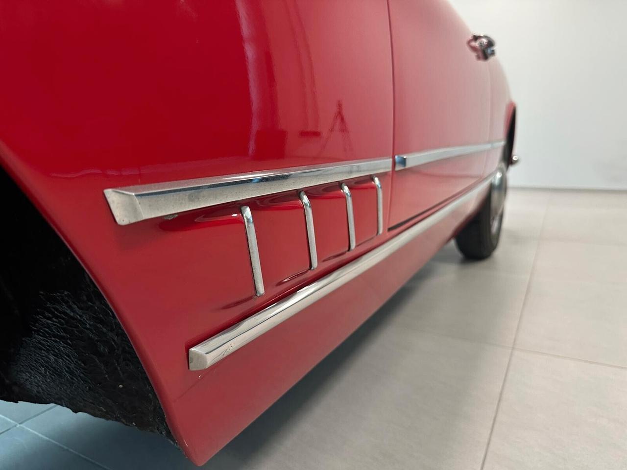 Alfa Romeo 2000 Touring Spider