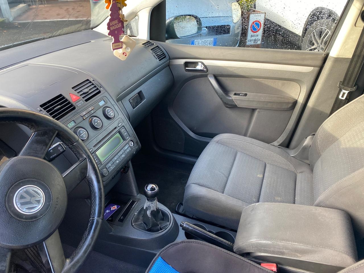 Volkswagen Touran 2.0 16V TDI Trendline