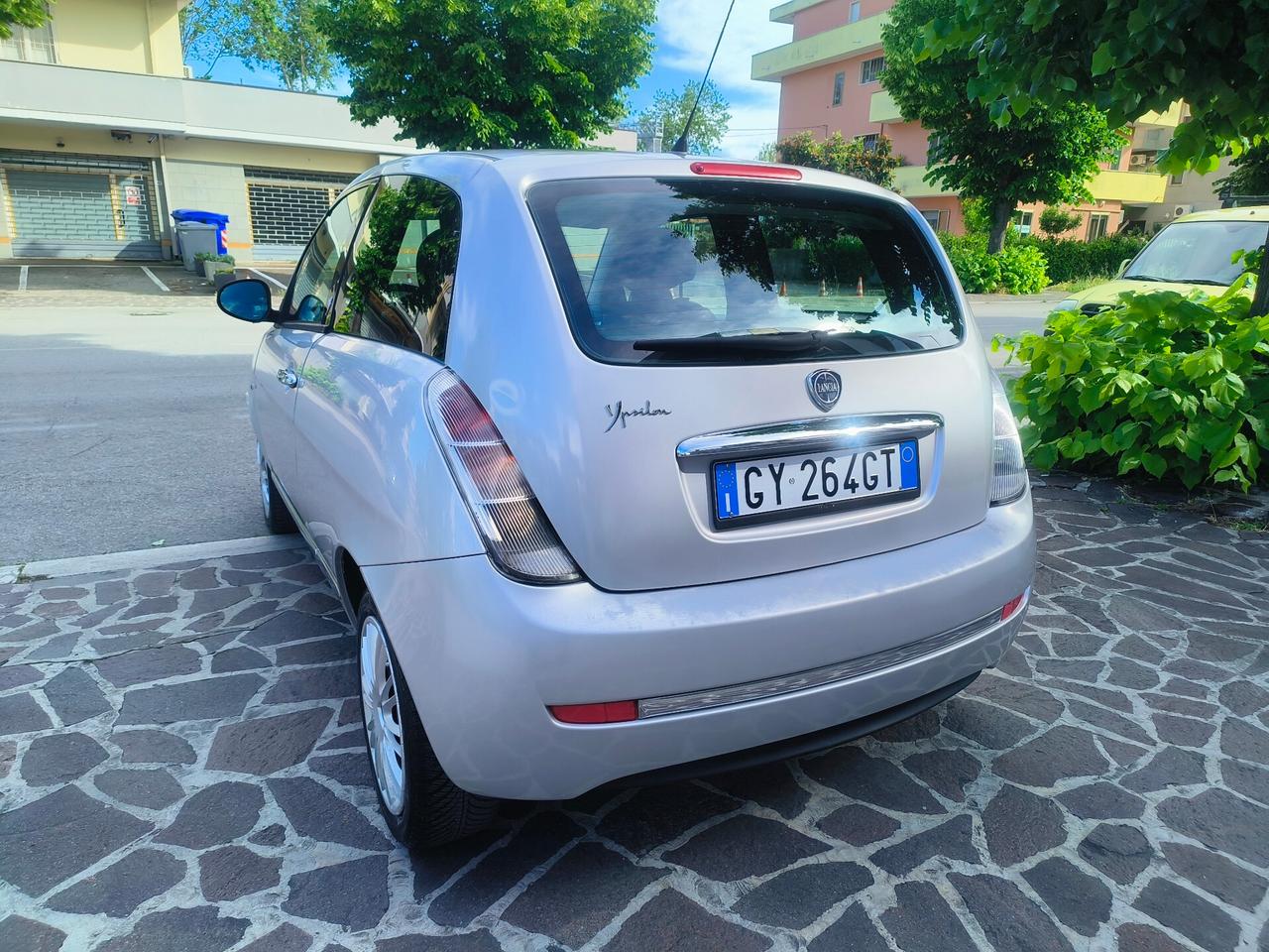 Lancia Ypsilon 1.2 69 CV New Oro