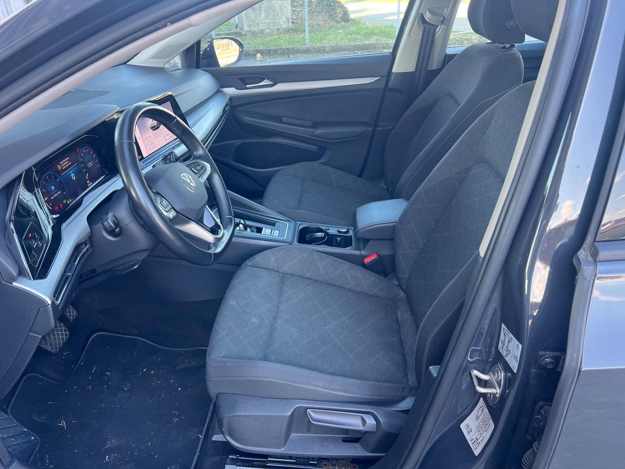 Volkswagen Golf 1.0 TSI EVO Life FINANZIABILE