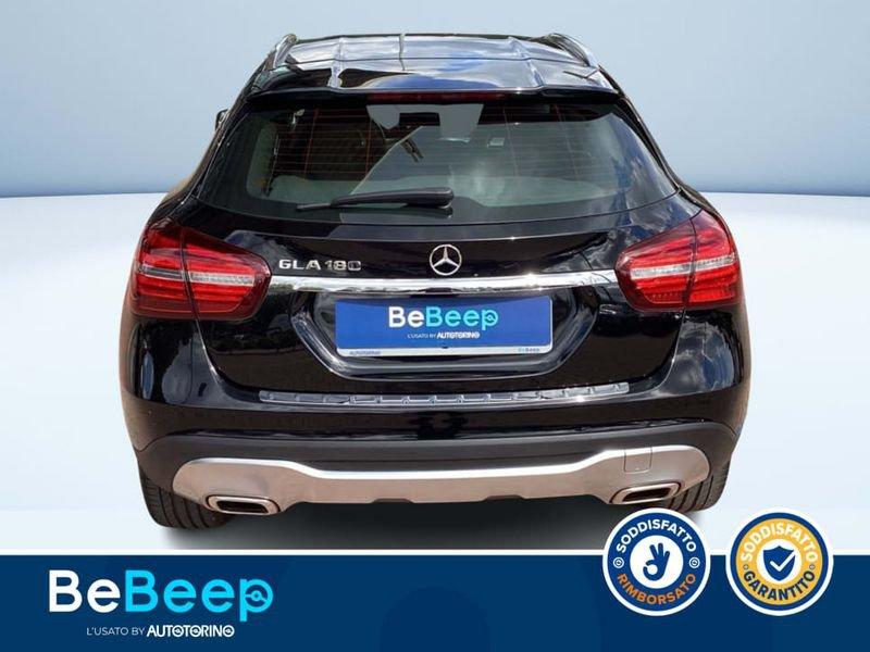 Mercedes-Benz GLA 180 SPORT AUTO