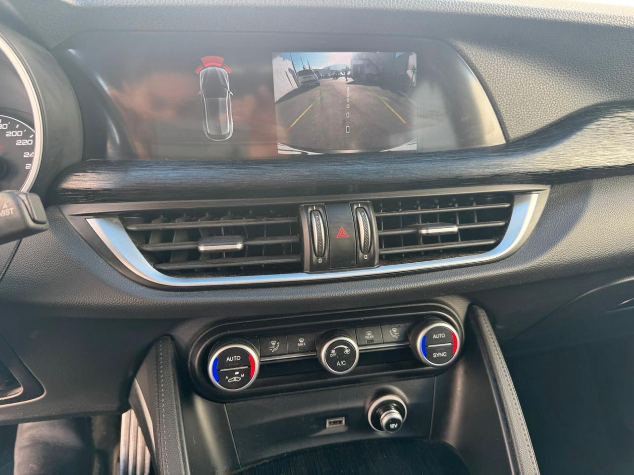 Alfa Romeo Stelvio 2.2 Turbodiesel 190 CV AT8 RWD Business