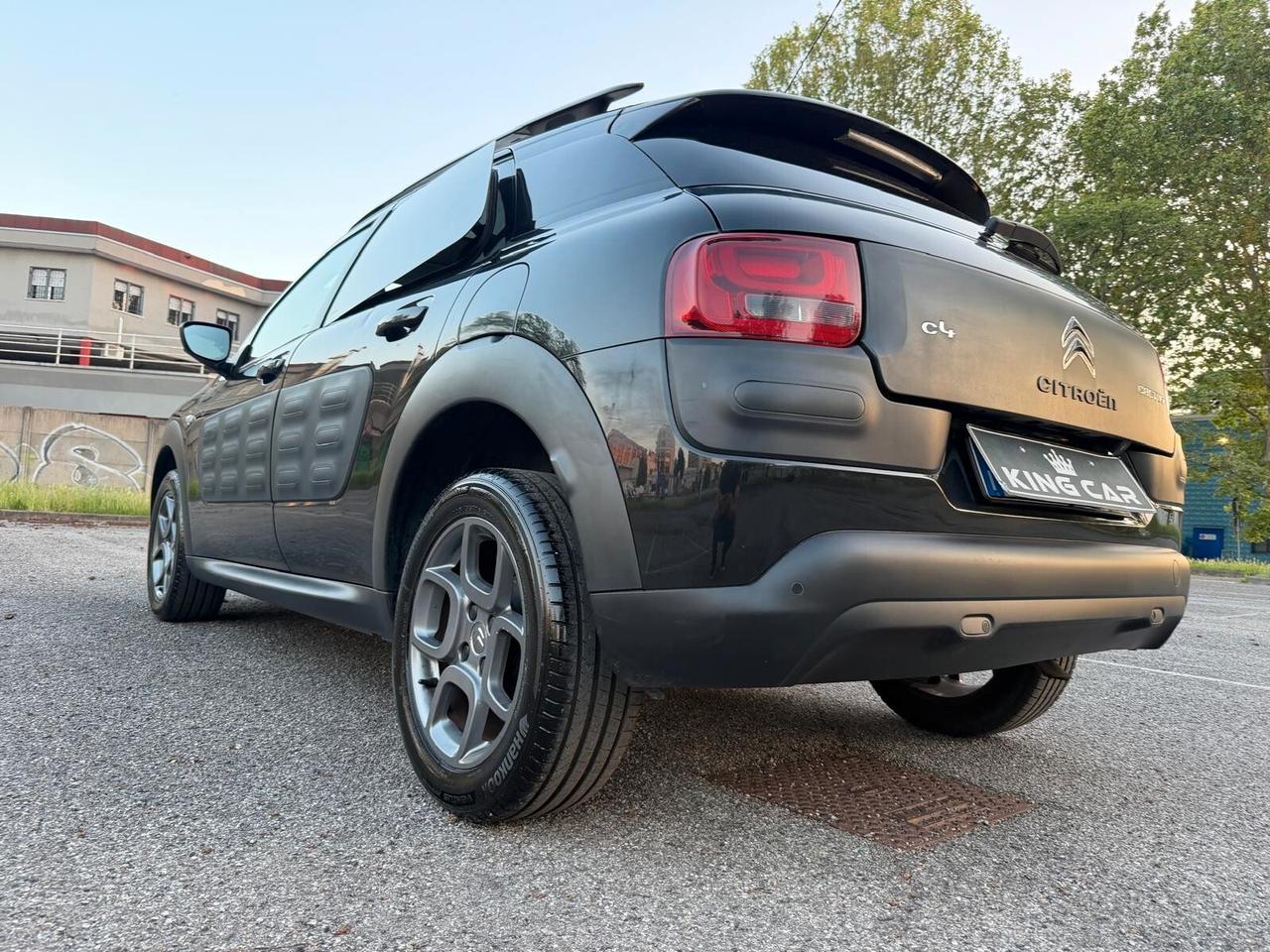 Citroen C4 Cactus PureTech 82 Shine