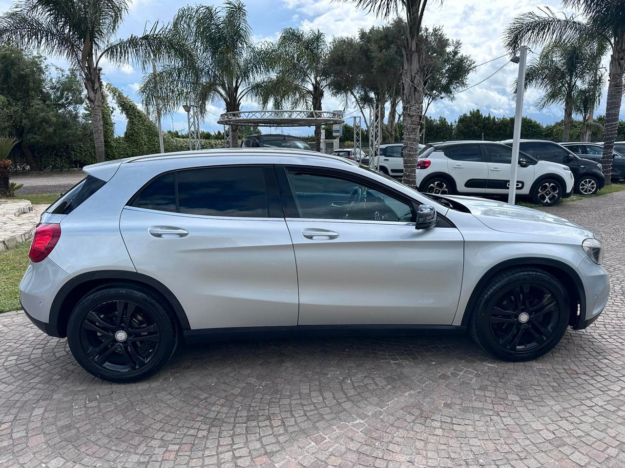 Mercedes-benz GLA 180 CDI Automatic Executive