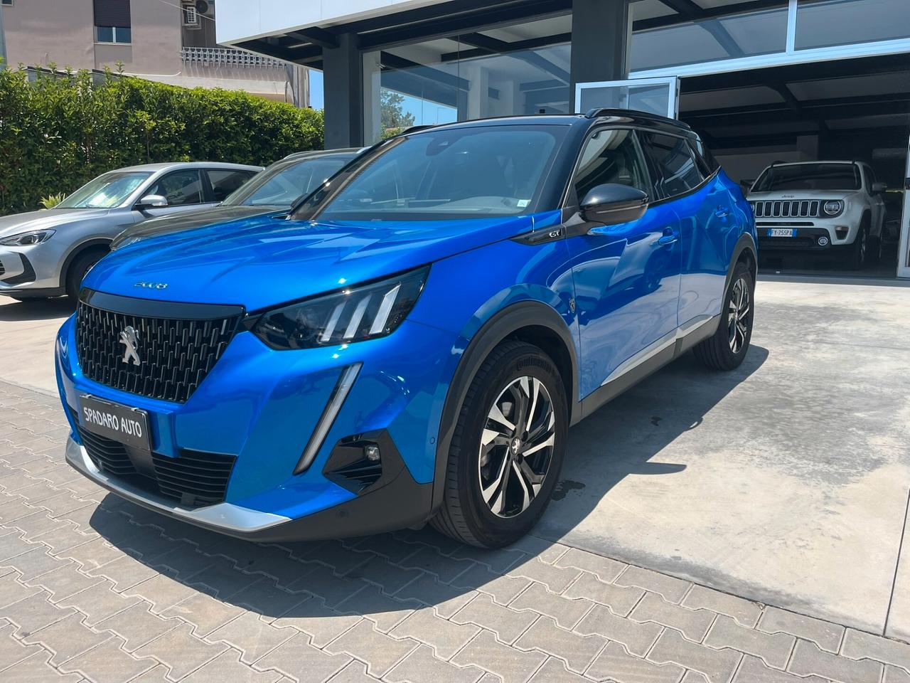 Peugeot 2008 PureTech 130 S&S GT
